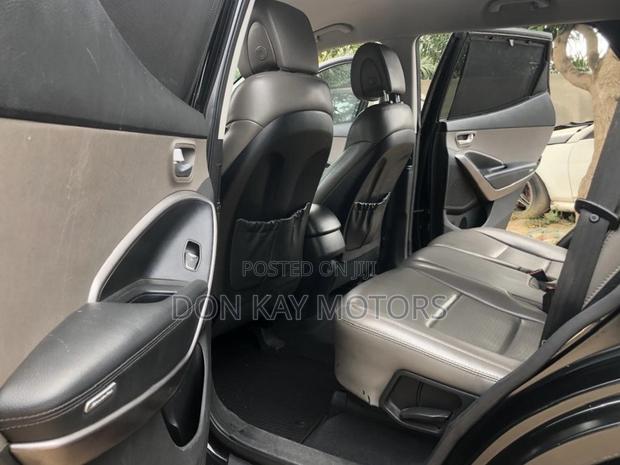 Hyundai Santa Fe 2015 Black