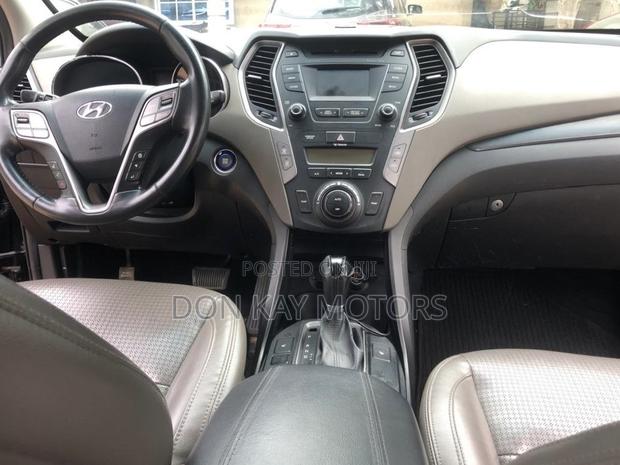 Hyundai Santa Fe 2015 Black