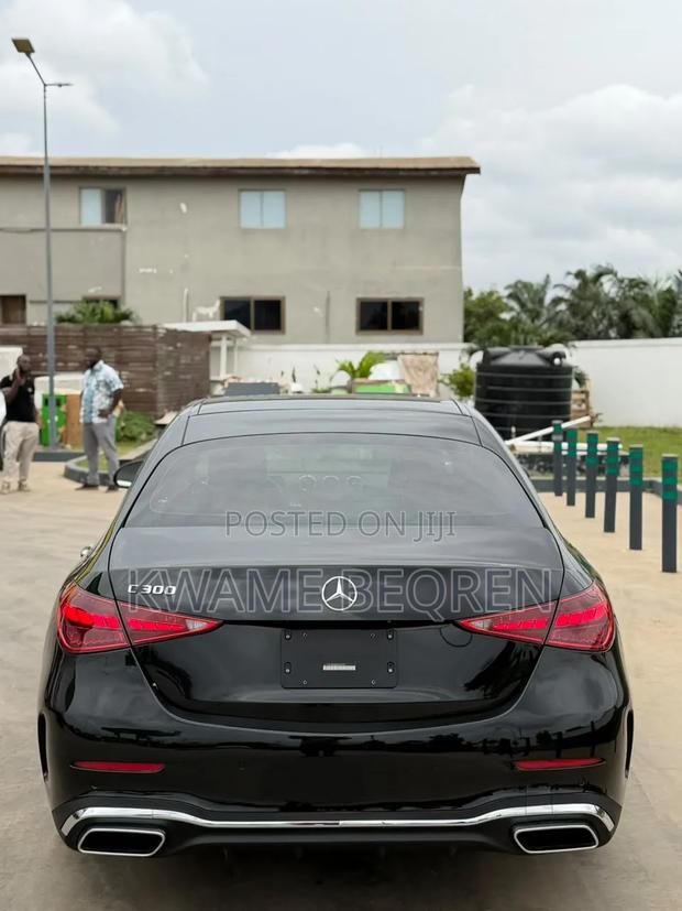 Mercedes-Benz C300 2022 Black