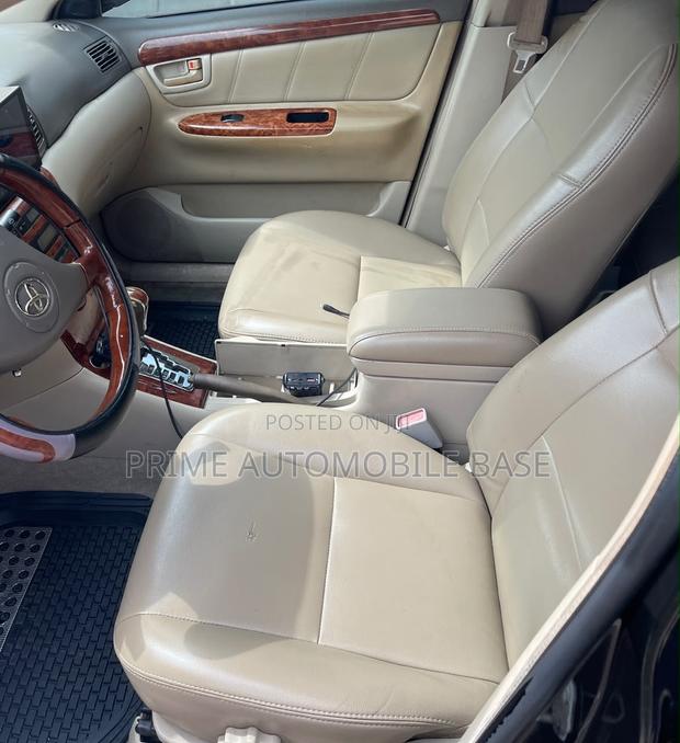 Toyota Corolla LE 2006 Black