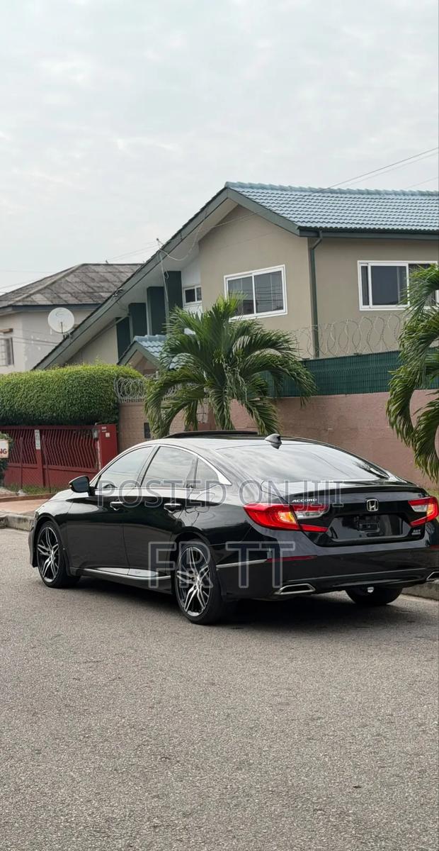 Honda Accord Touring 2.0T 2021 Black