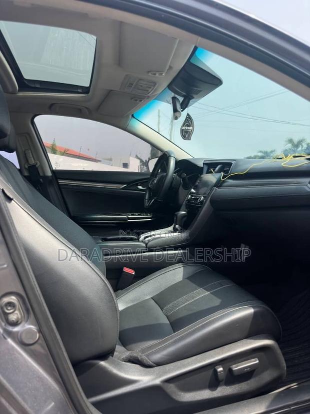 Honda Civic Touring 2021 Gray
