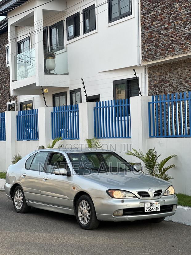 Nissan Primera 2009 Silver