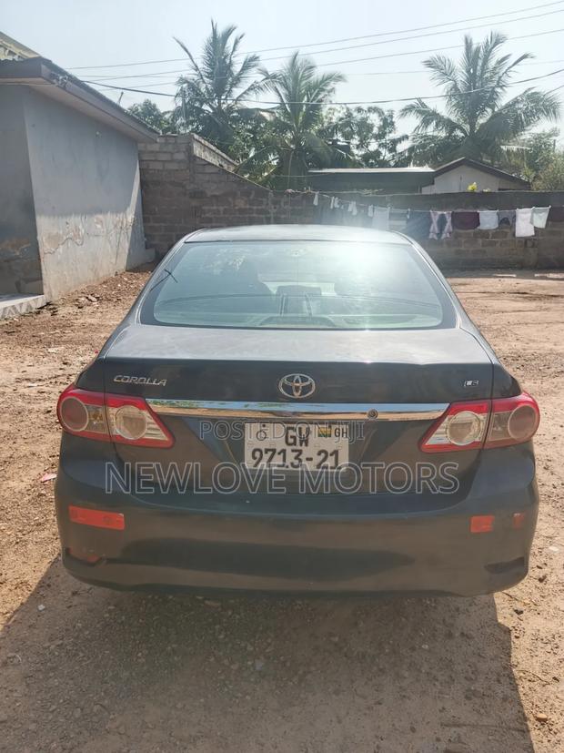 Toyota Corolla S 5-Speed 2013 Black