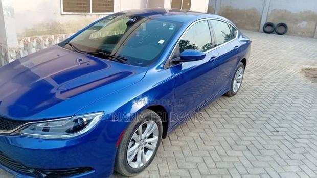 Chrysler 200 Limited 2015 Blue
