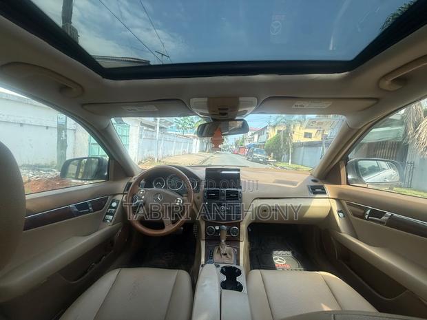 Mercedes-Benz C300 2009 Silver