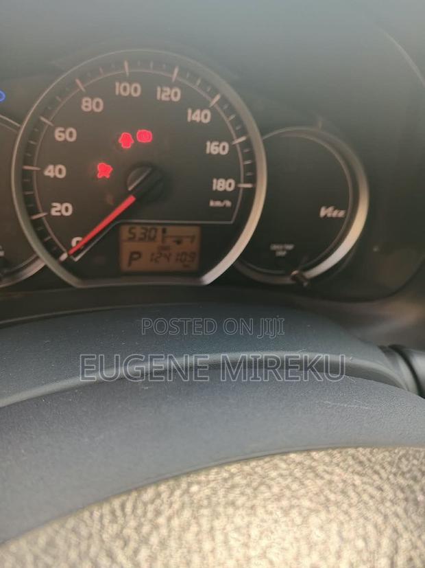 Toyota Vitz 2013 Black
