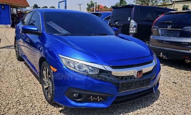 Honda Civic LX 4dr Sedan (2.0L 4cyl) 2016 Blue