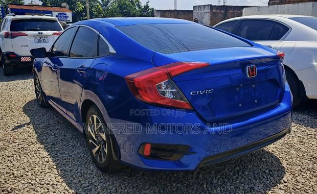 Honda Civic LX 4dr Sedan (2.0L 4cyl) 2016 Blue