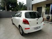 Toyota Vitz 1.3 AWD 3dr 2010 White for sale