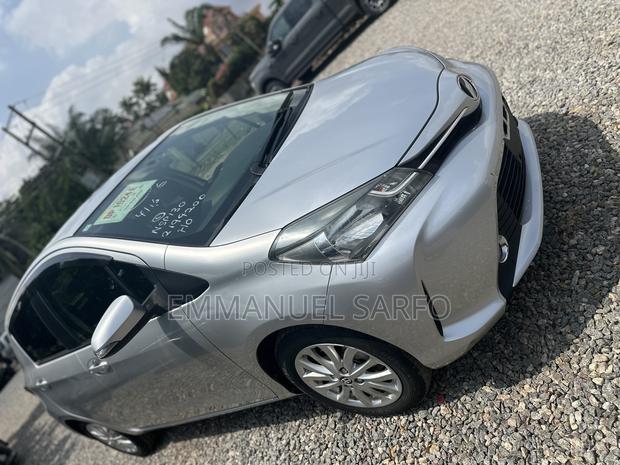 Toyota Vitz 1.3 AWD 3dr 2016 Silver