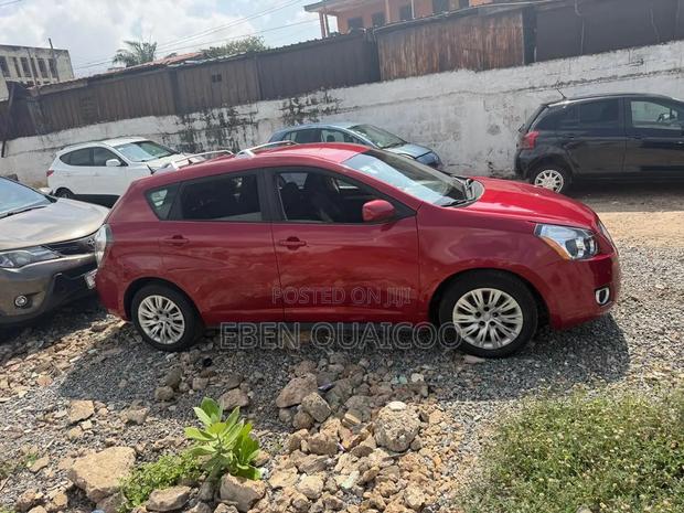 Pontiac Vibe 2010 Burgundy
