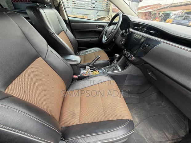 Toyota Corolla 2014 Black