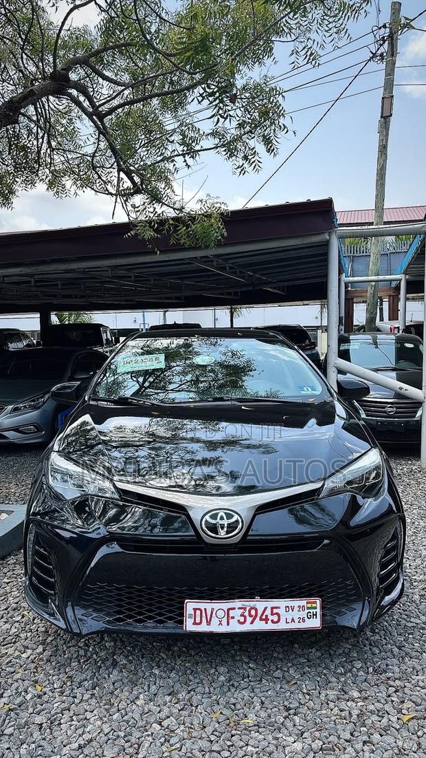 Toyota Corolla 2018 Black