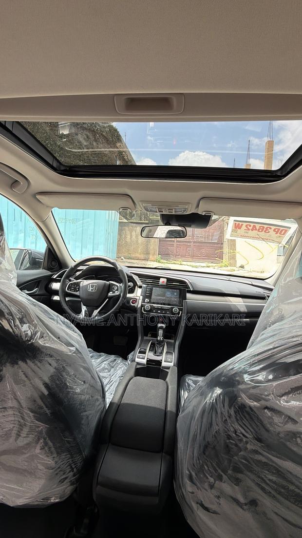 Honda Civic EX Sedan 2019 Gray