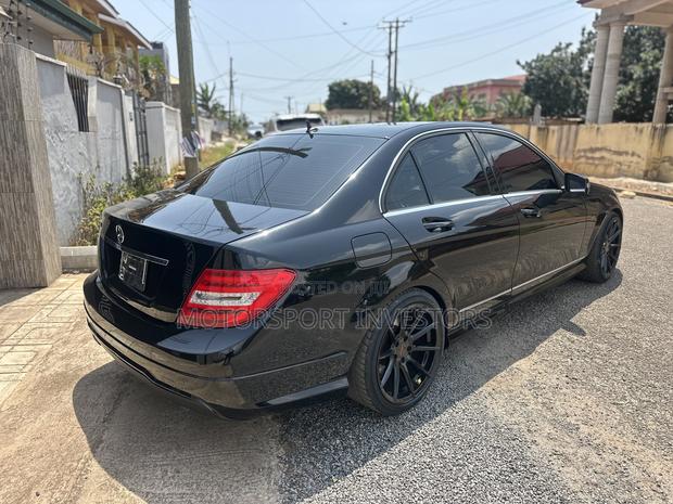 Mercedes-Benz C250 2013 Black