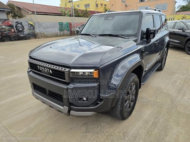 Toyota Land Cruiser Prado 2025 Black