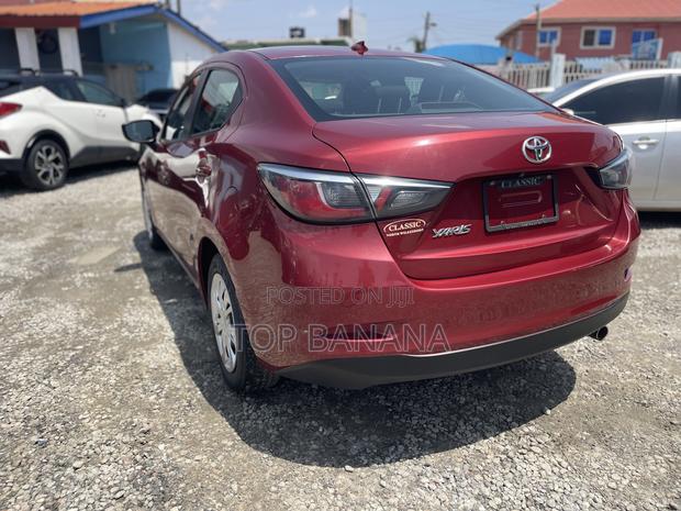 Toyota Yaris iA 1.5 FWD 2018 Red