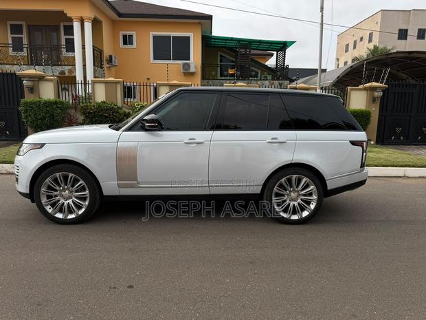Land Rover Range Rover Vogue 2019 White