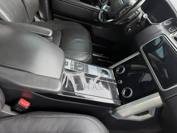 Land Rover Range Rover Vogue 2019 White