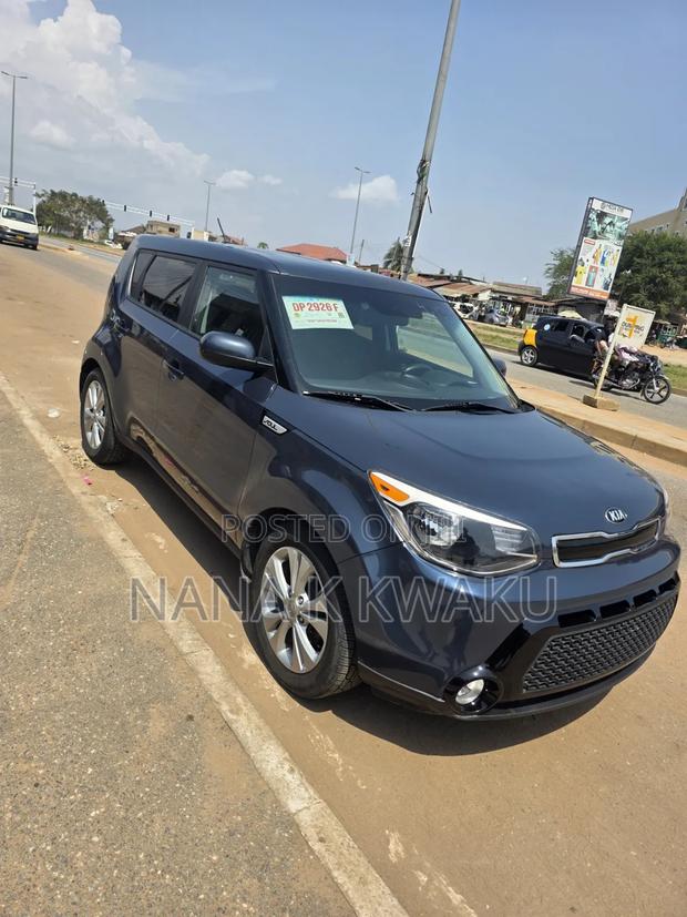 Kia Soul Hatchback 2016 Gray