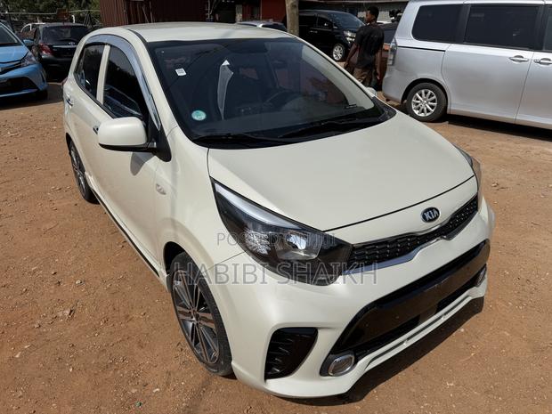 Kia Morning 2017 Off white