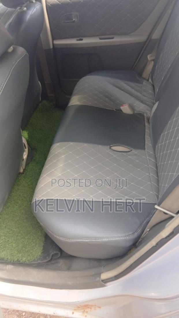 Toyota Vitz 1.3 AWD 3dr 2010 Silver