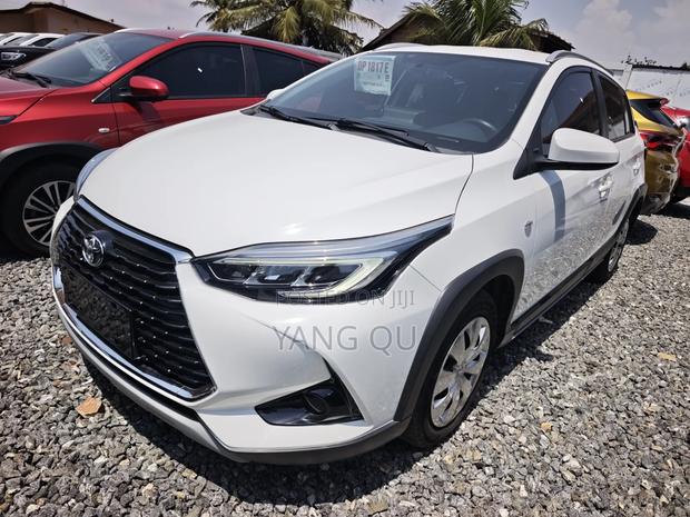 Toyota Yaris Cross 1.5 FWD 2022 White