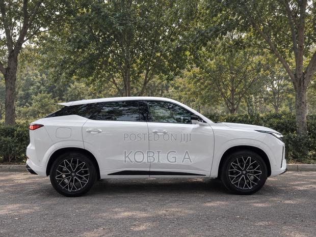New Changan UNI-Z 2025 White