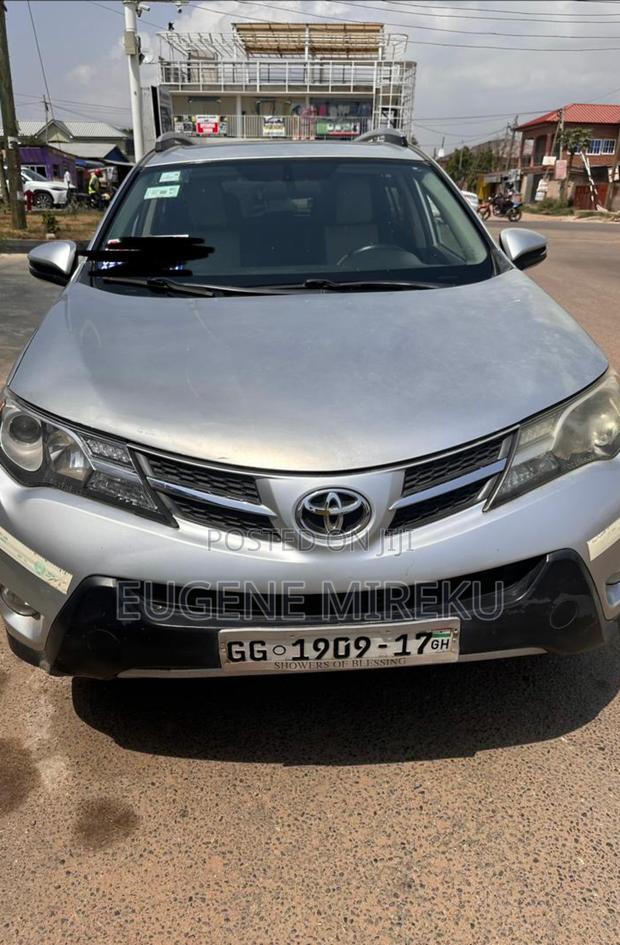 Toyota RAV4 2015 Silver