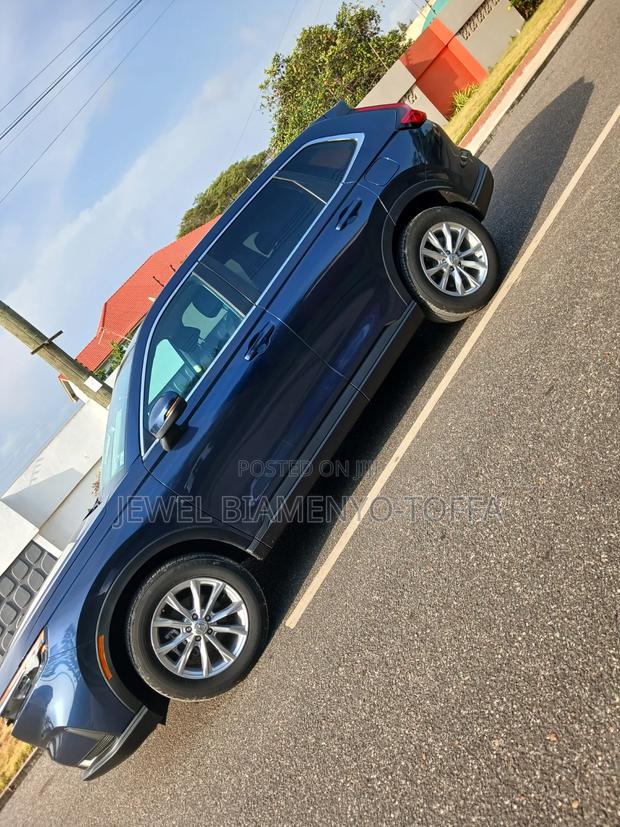 Honda CR-V EX-L 2WD 2025 Blue
