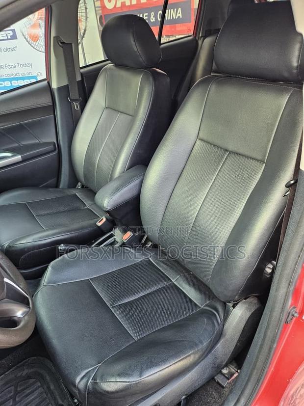 Toyota Yaris SE Hatchback 5dr 2016 Red