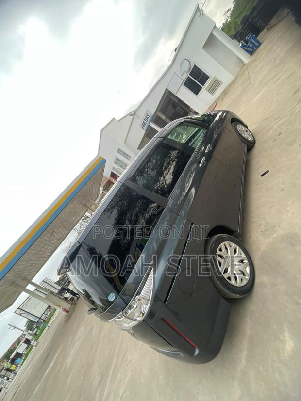 Mazda Biante 2011 Gray