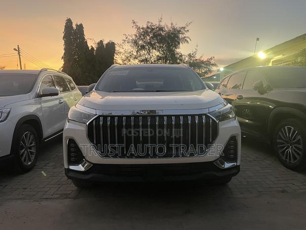 Jetour X90 Plus 1.6 FWD 2023 White