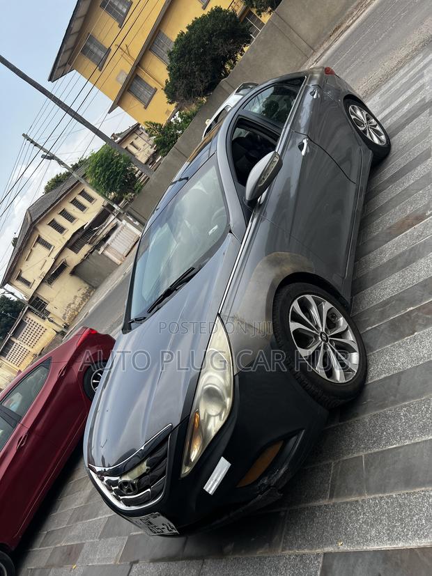 Hyundai Sonata 2013 Gray