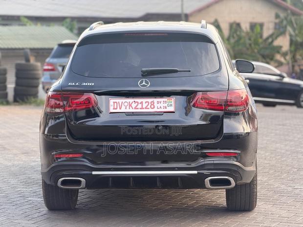Mercedes-Benz GLC-Class 2022 Black