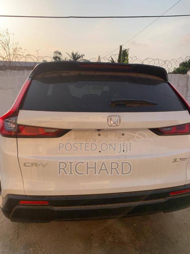 Honda CR-V 2025 White