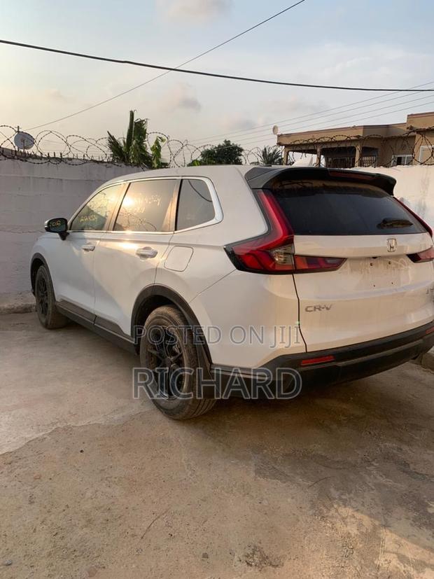 Honda CR-V 2025 White