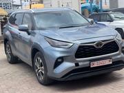 Toyota Highlander XLE 2022 Silver for sale