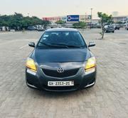 Toyota Yaris Base Sedan 4dr 2010 Gray for sale