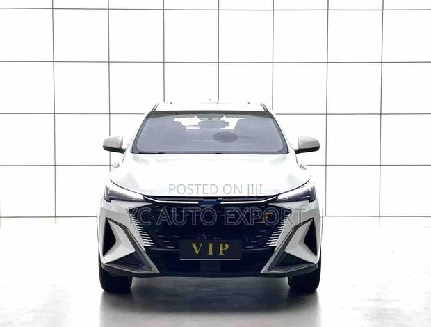 Changan Oshan X5 Changxiang Premium 2023 White