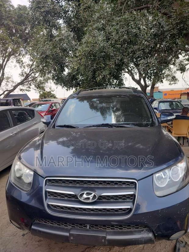 Hyundai Santa Fe 2012 Black