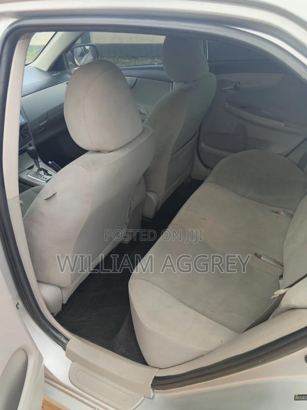Toyota Corolla 2013 Silver