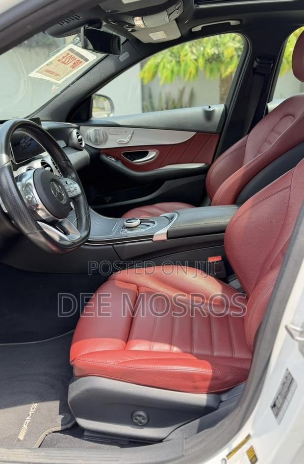 Mercedes-Benz C300 2021 White