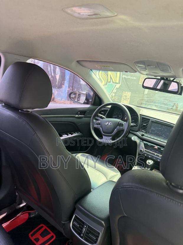 Hyundai Elantra 2018 Blue