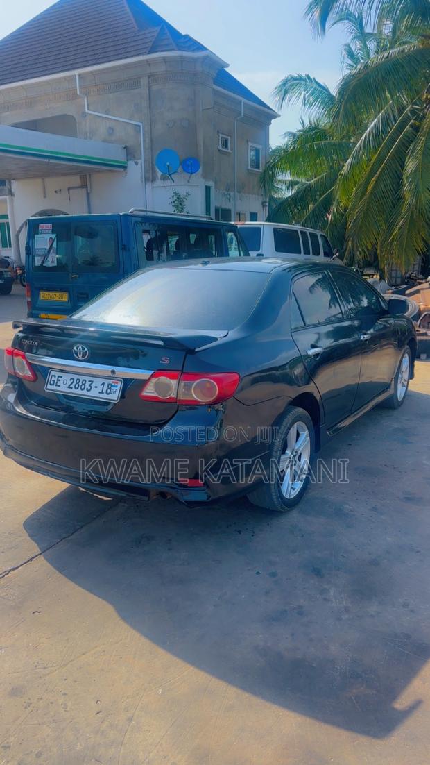 Toyota Corolla 2013 Black