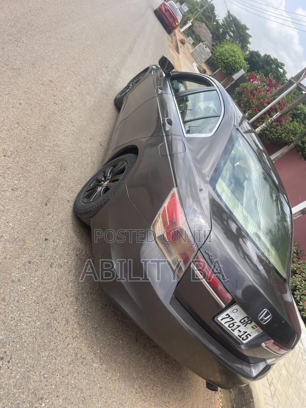 Honda Accord 2011 Gray
