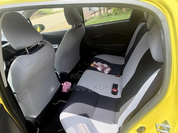 Toyota Vitz 1.3 FWD 3dr 2016 Yellow