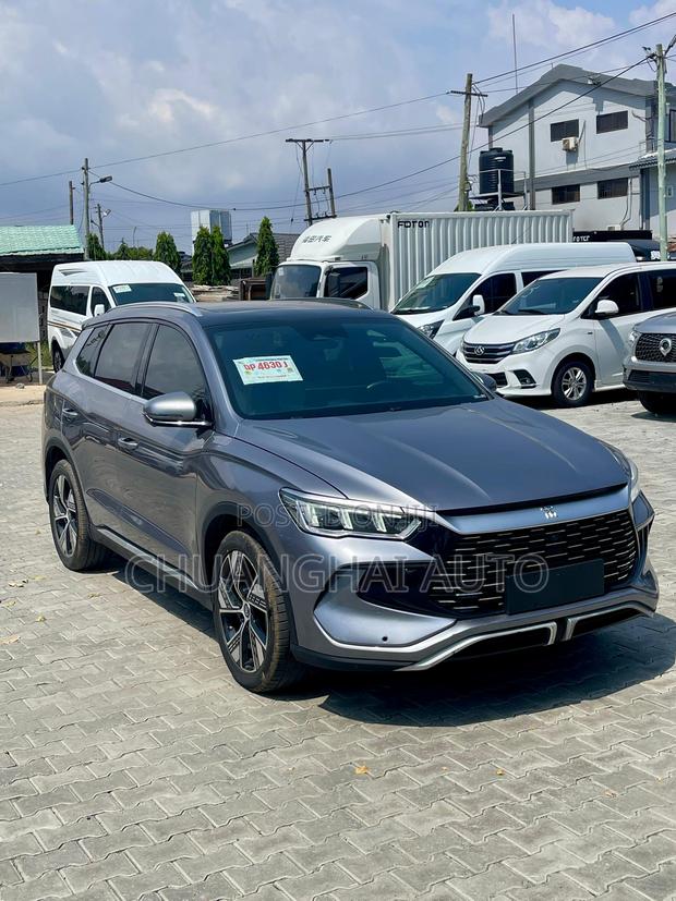 BYD Song Pro DM-i 2023 Gray
