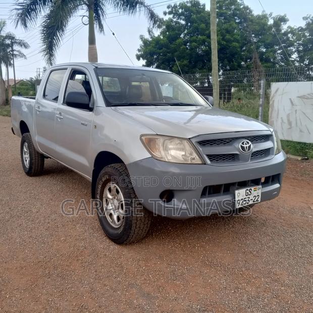 Toyota Hilux 2.5 D-4D Double Cab 2008 Silver